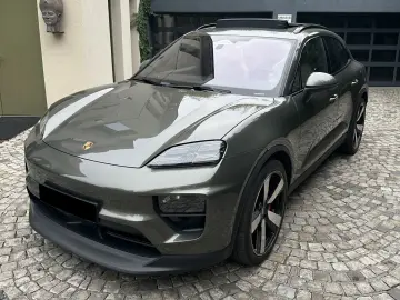 PORSCHE Macan 4S Pano S.Belüft Massage LED Matrix