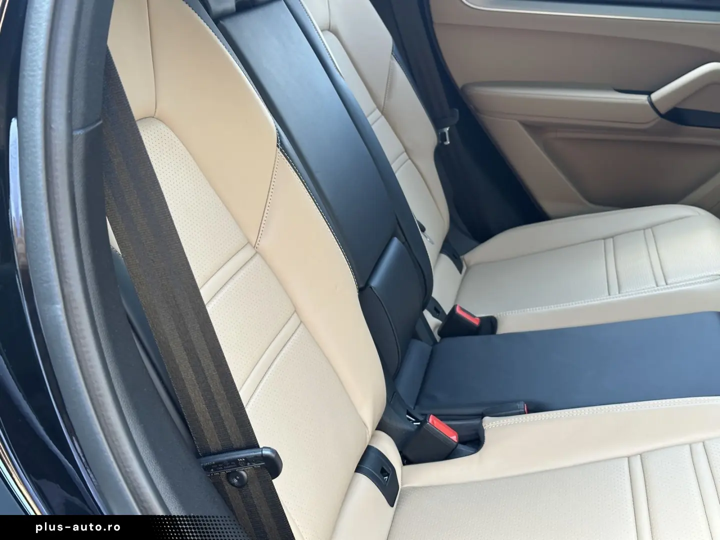 PORSCHE Cayenne E-Hybrid  Coupe KREIDE-BEIGE SPORTDESIGN