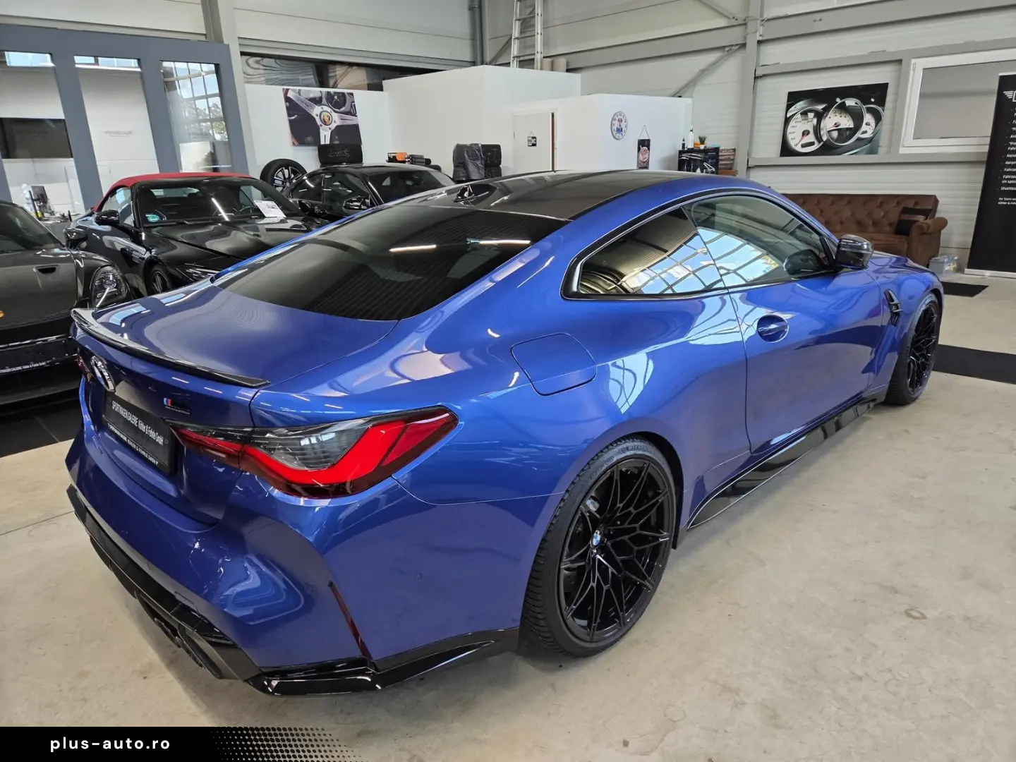 BMW M4 M-xDrive Competition  H&K Laser Keyless  560€