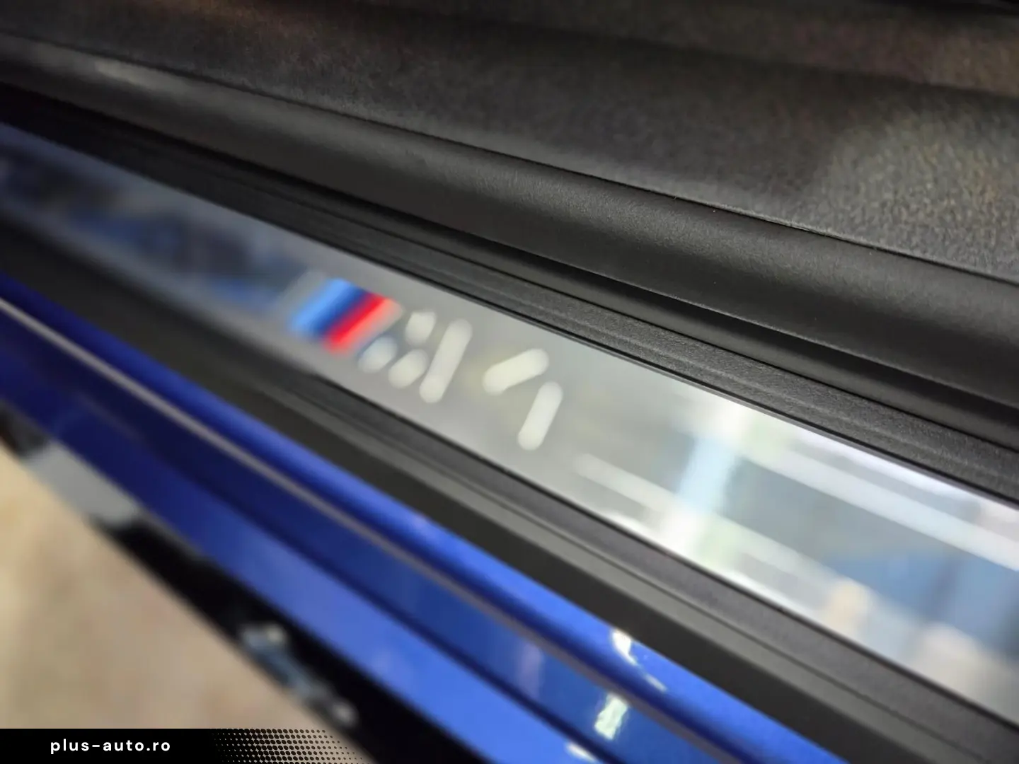 BMW M4 M-xDrive Competition  H&K Laser Keyless  560€