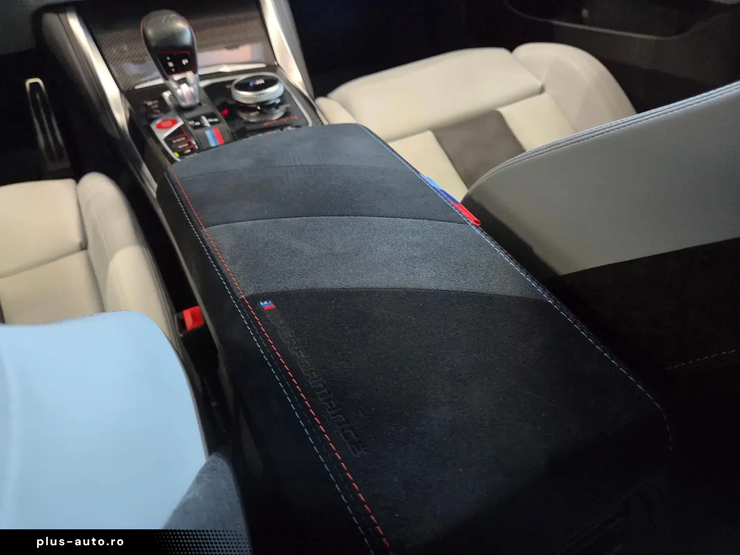 BMW M4 M-xDrive Competition  H&K Laser Keyless  560€
