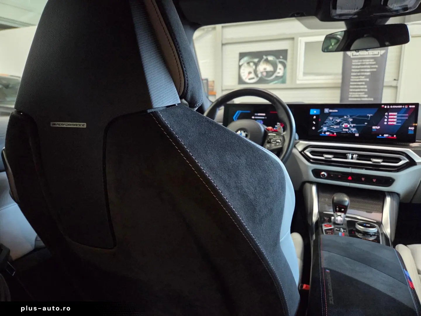 BMW M4 M-xDrive Competition  H&K Laser Keyless  560€