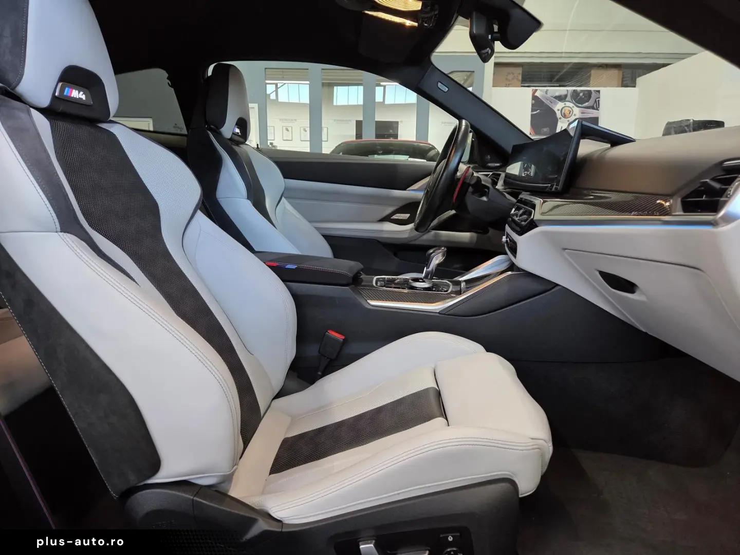 BMW M4 M-xDrive Competition  H&K Laser Keyless  560€