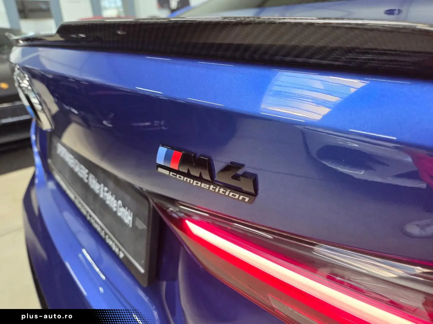 BMW M4 M-xDrive Competition  H&K Laser Keyless  560€