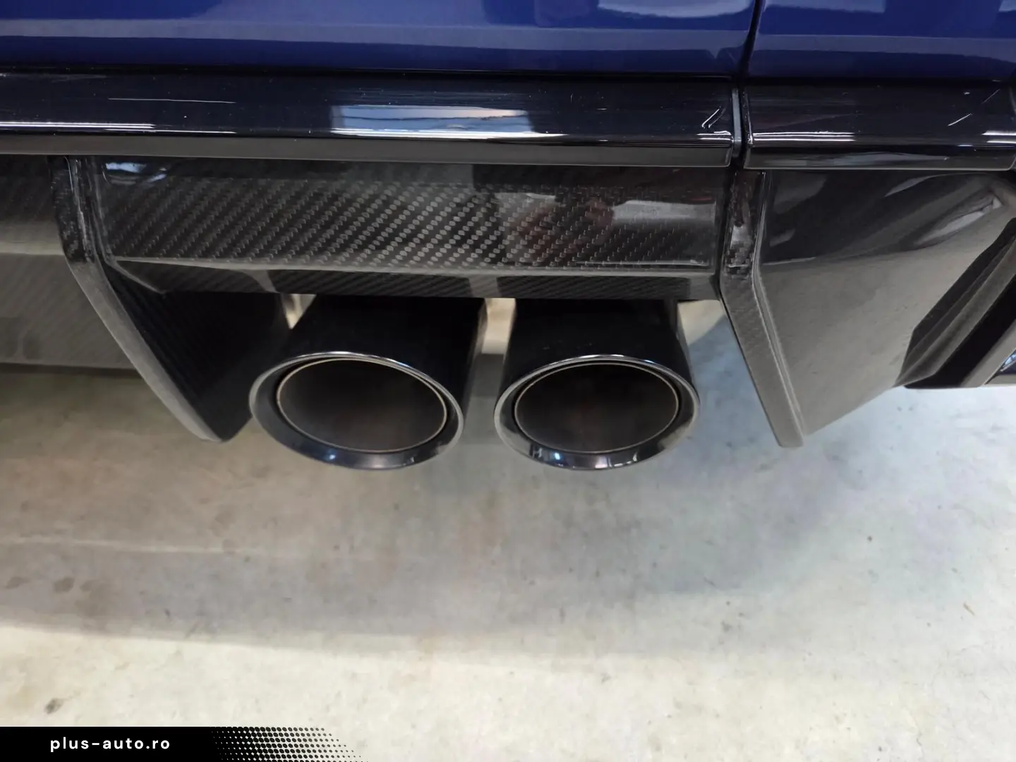 BMW M4 M-xDrive Competition  H&K Laser Keyless  560€