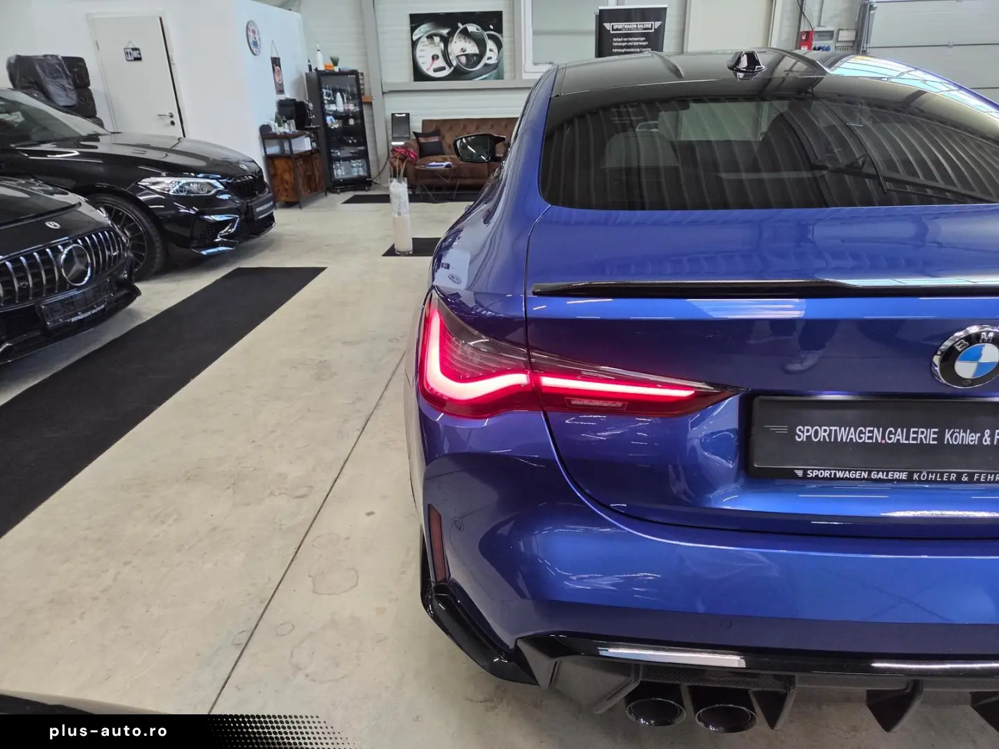 BMW M4 M-xDrive Competition  H&K Laser Keyless  560€