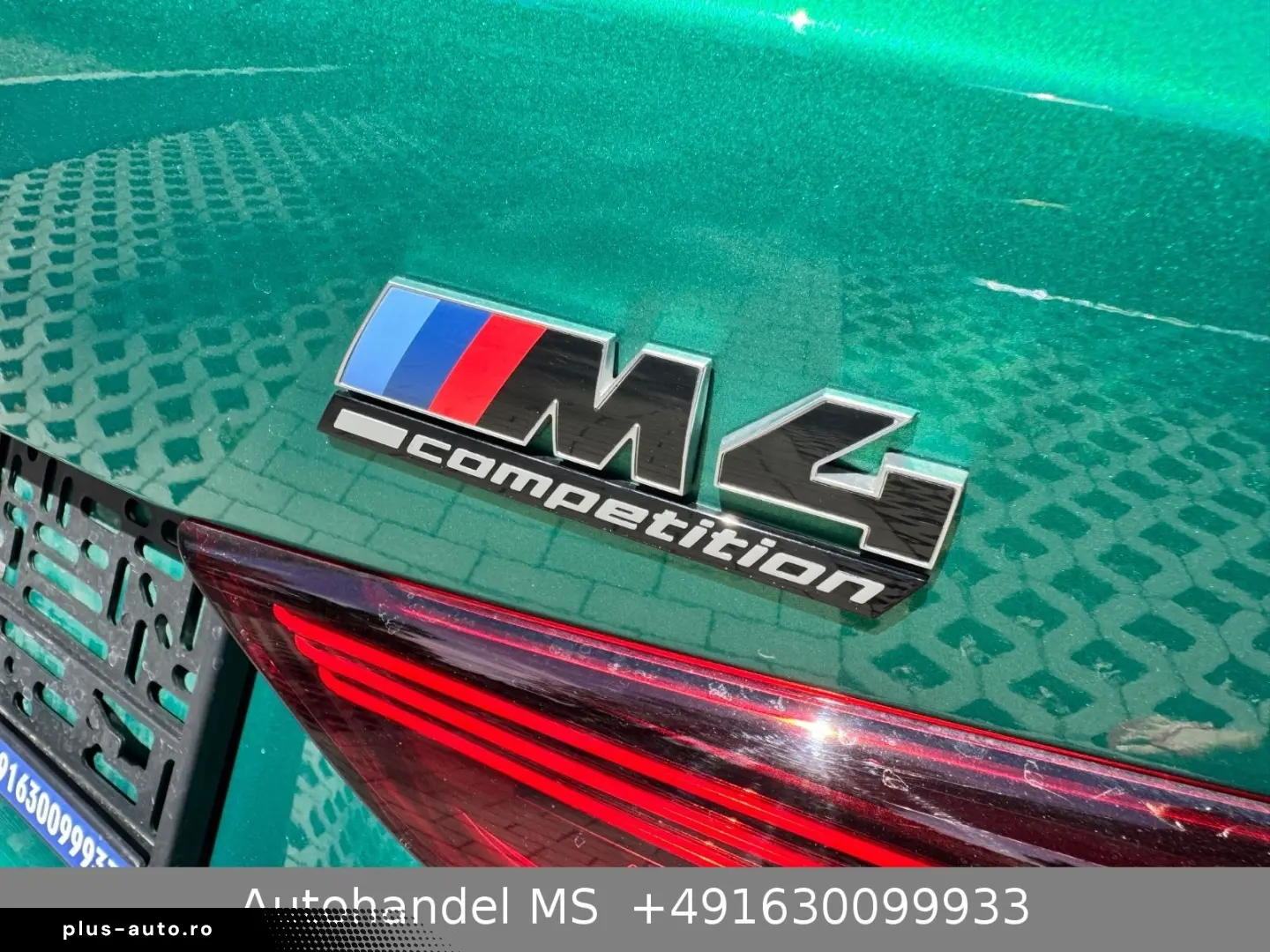BMW M4 Coupe M xDrive Competition
