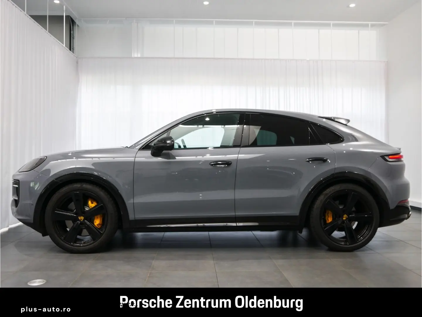 PORSCHE Cayenne S Coupe Matrix LED Sportdesign-Paket Sta