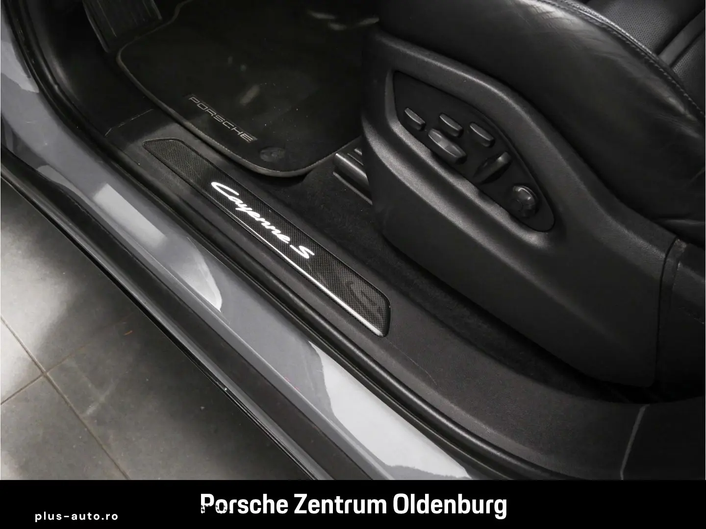 PORSCHE Cayenne S Coupe Matrix LED Sportdesign-Paket Sta