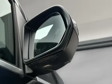 Mercedes-Benz V 300d 4Matic Lung AIRMATIC AMG 360 R19 Pano