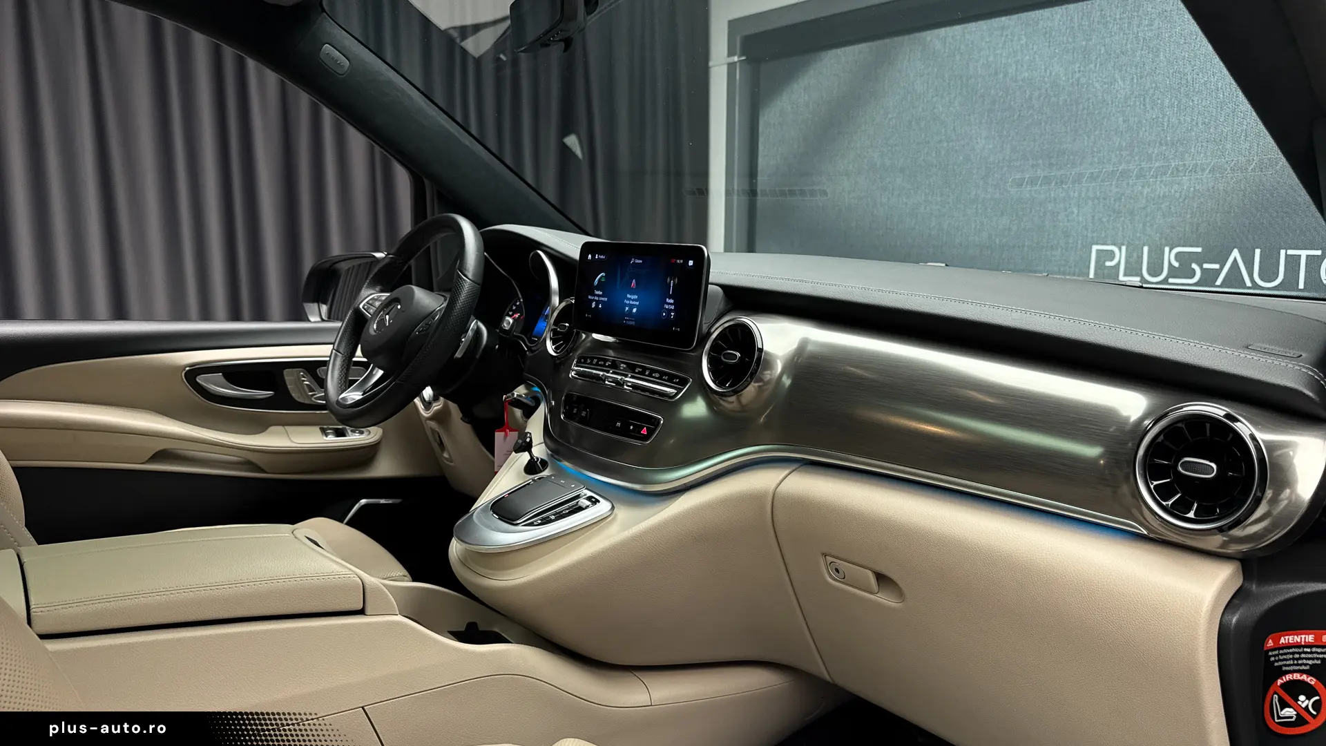 Mercedes-Benz V 300d 4Matic Lung AIRMATIC AMG 360 R19 Pano