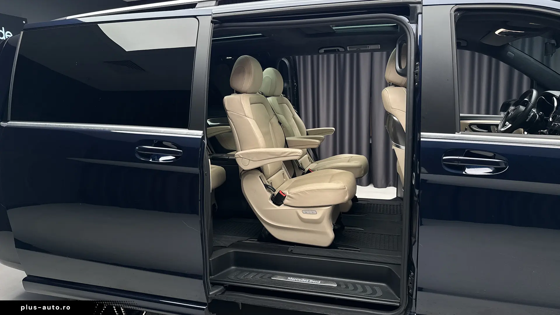 Mercedes-Benz V 300d 4Matic Lung AIRMATIC AMG 360 R19 Pano