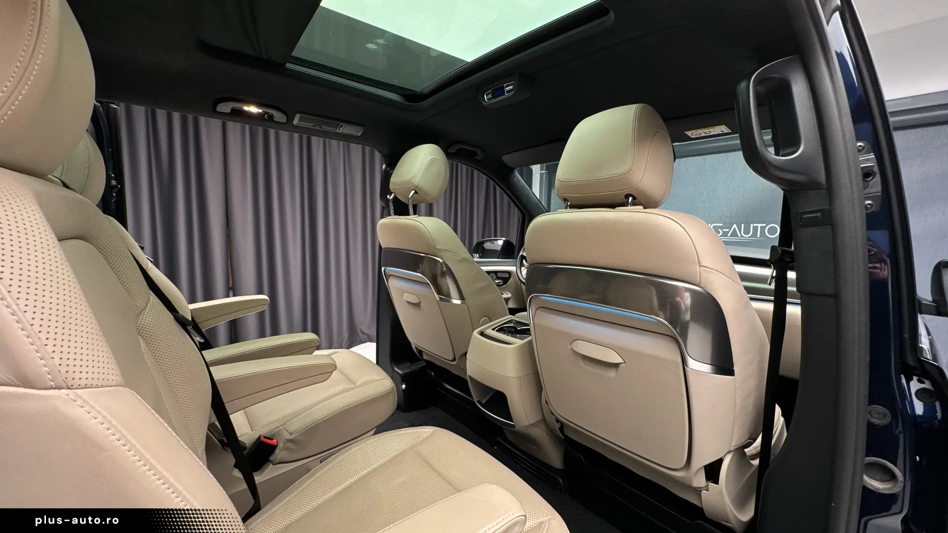 Mercedes-Benz V 300d 4Matic Lung AIRMATIC AMG 360 R19 Pano