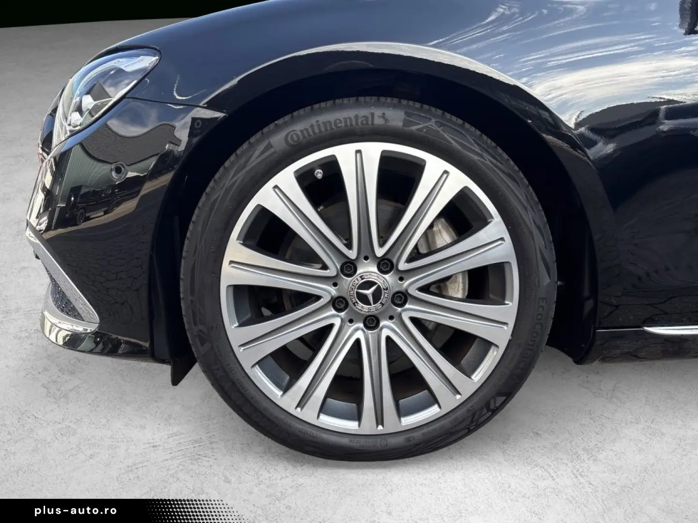 MERCEDES-BENZ E 220 d 4M Limousine  PANO LED BUSINES