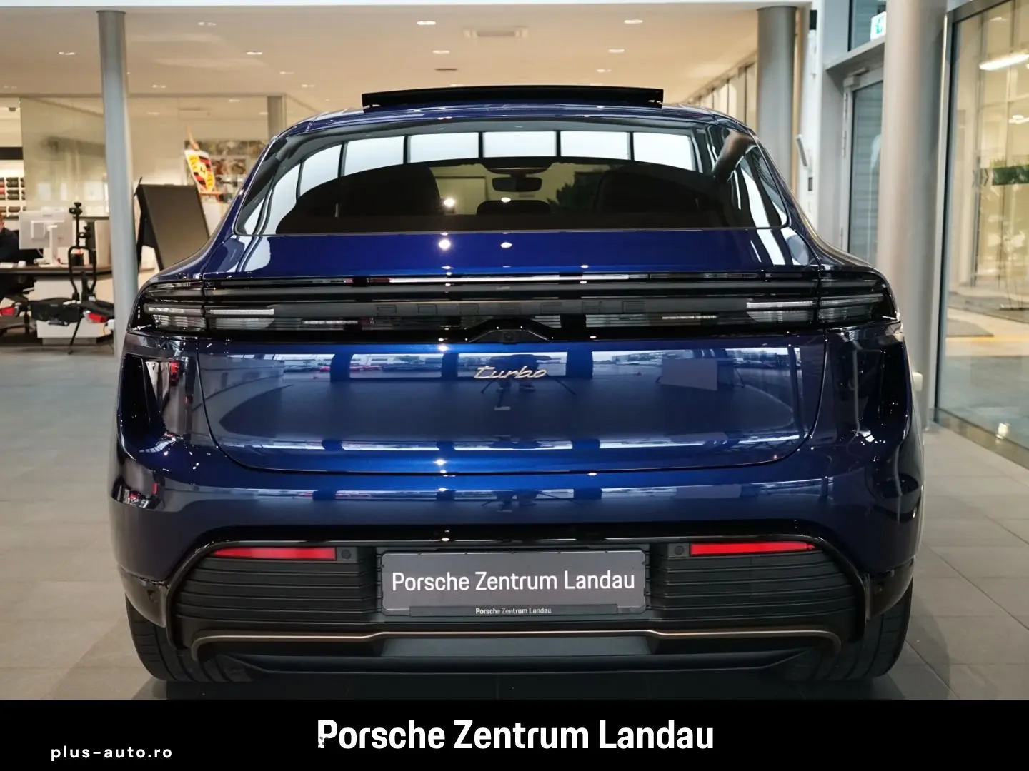 PORSCHE Macan Turbo Burmester HA-Lenkung InnoDrive LED