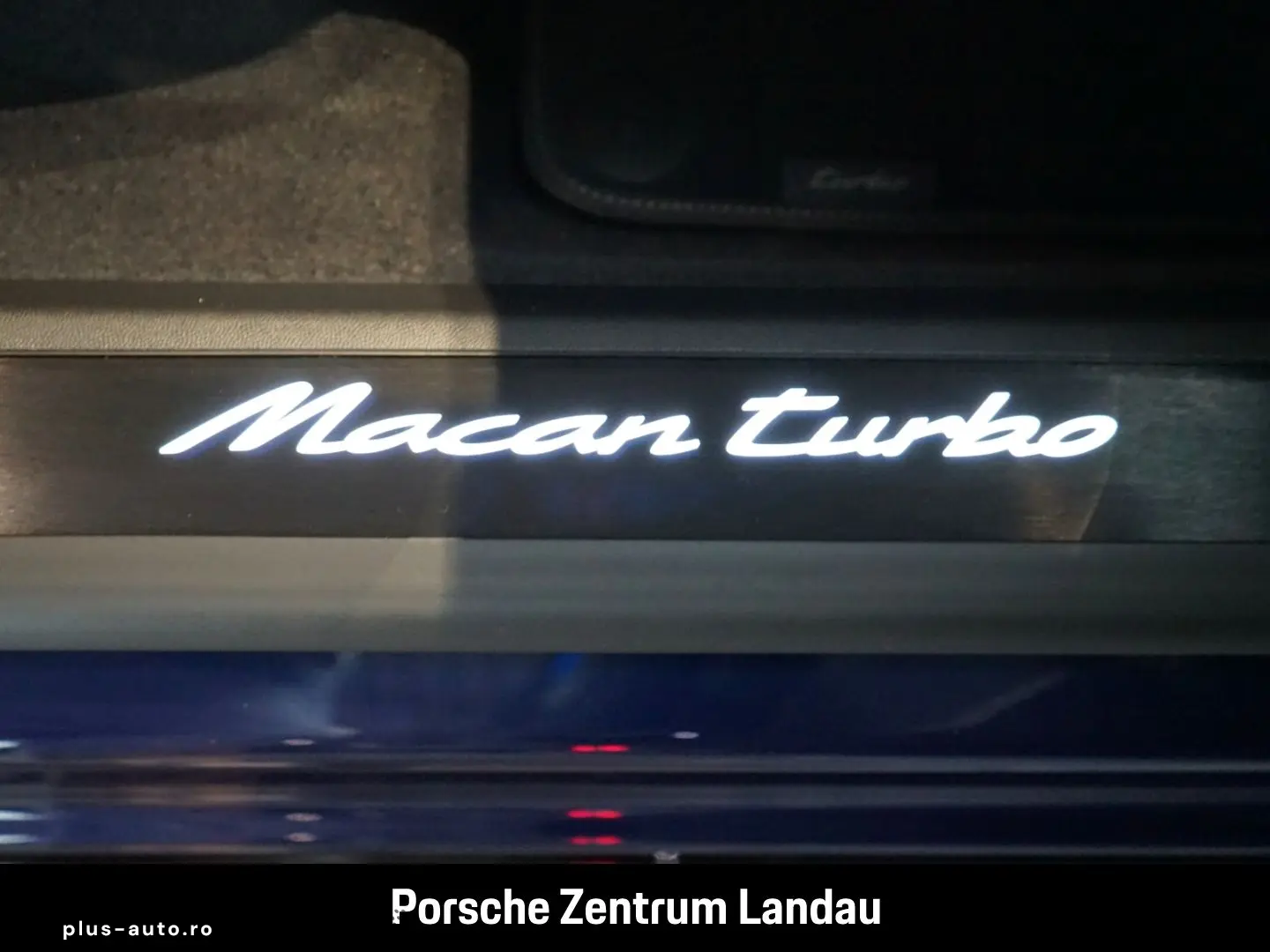 PORSCHE Macan Turbo Burmester HA-Lenkung InnoDrive LED
