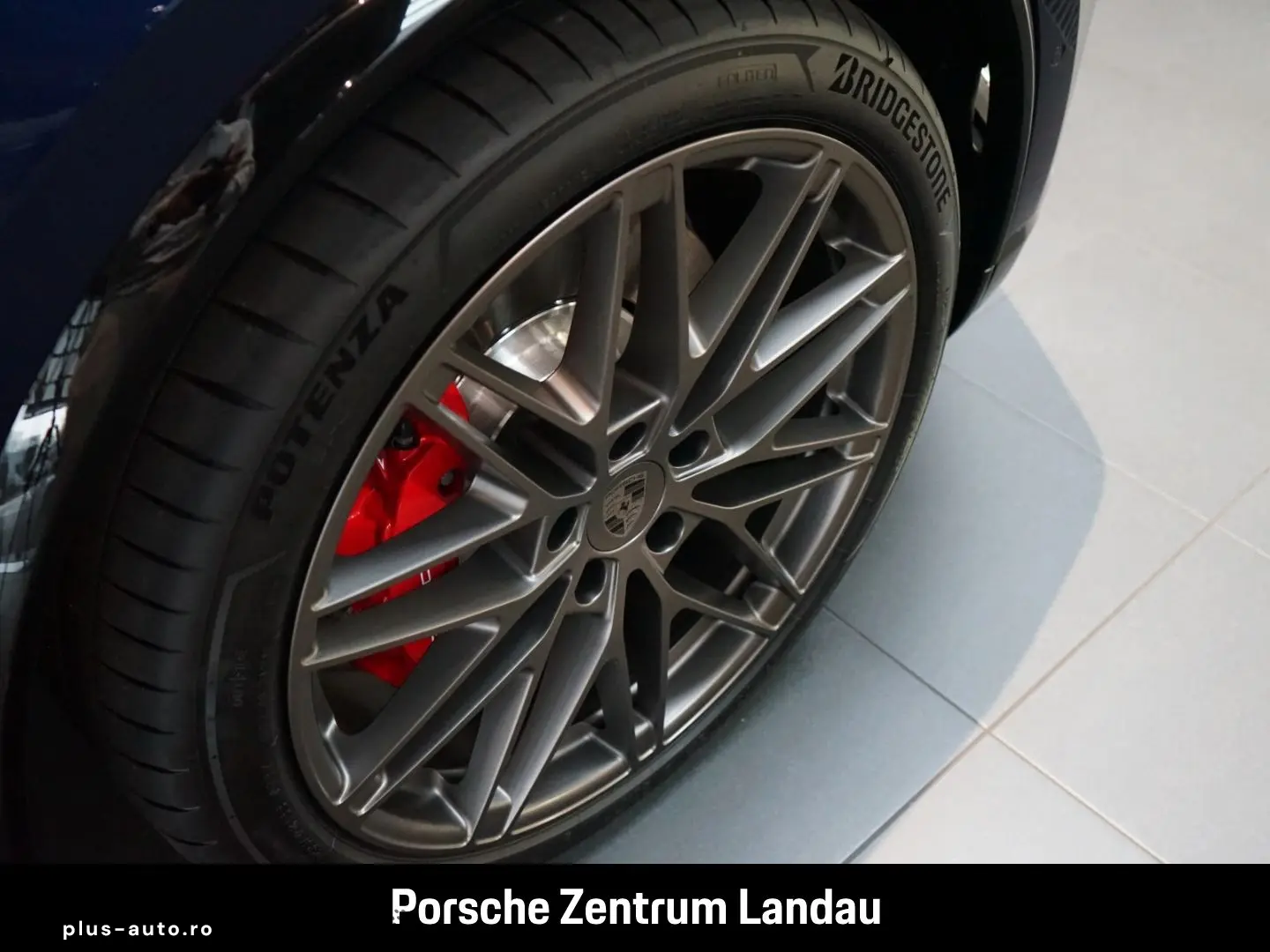 PORSCHE Macan Turbo Burmester HA-Lenkung InnoDrive LED