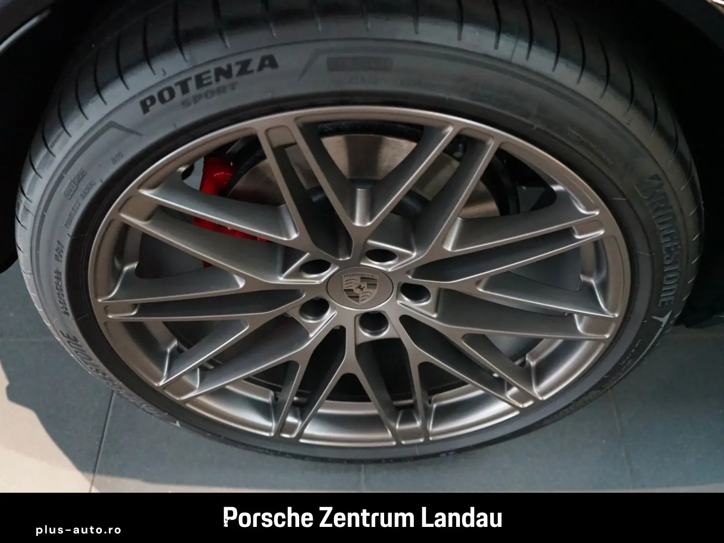 PORSCHE Macan Turbo Burmester HA-Lenkung InnoDrive LED