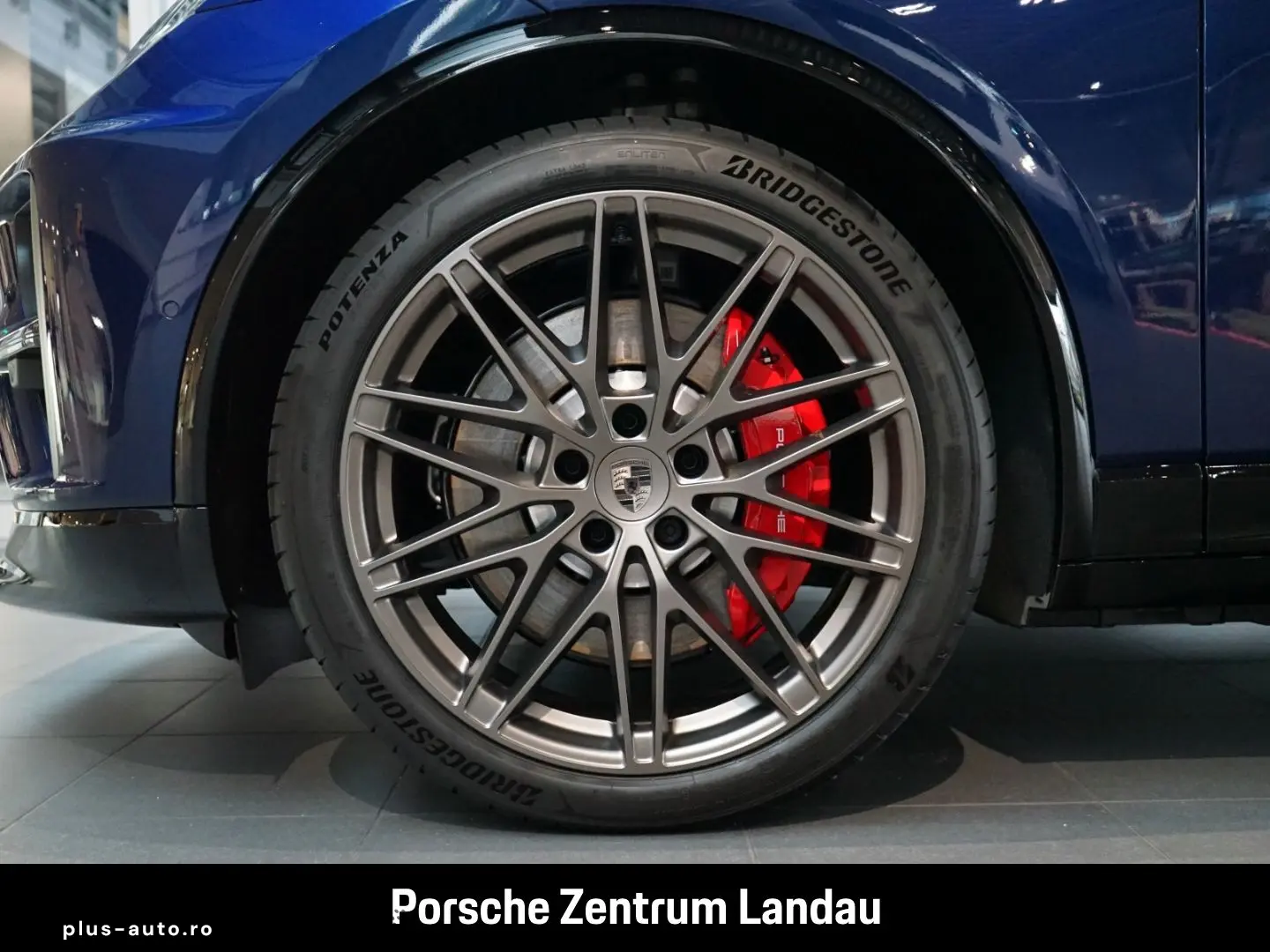 PORSCHE Macan Turbo Burmester HA-Lenkung InnoDrive LED