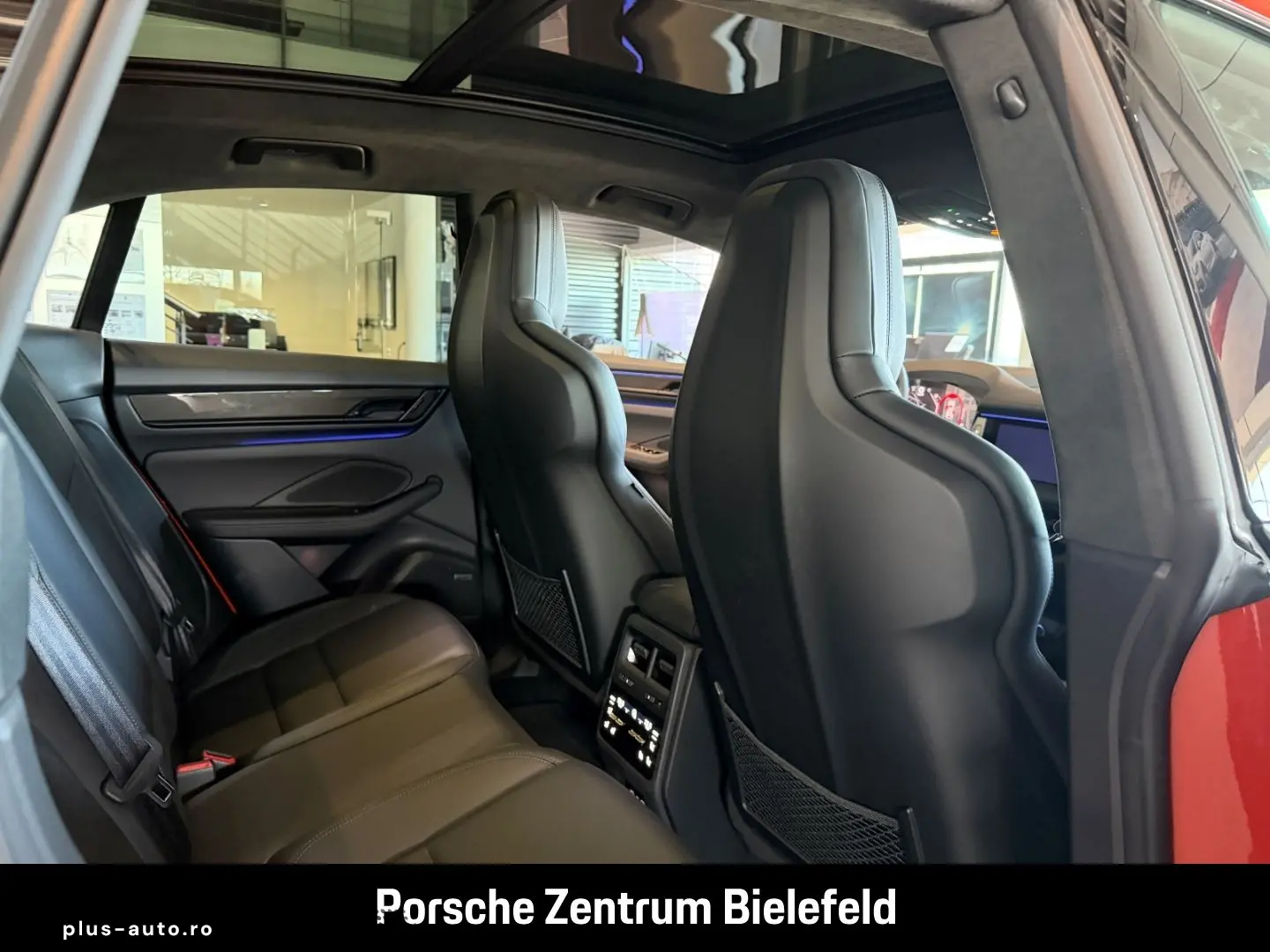PORSCHE Macan Turbo HA-Lenkung InnoDrive Surround-View
