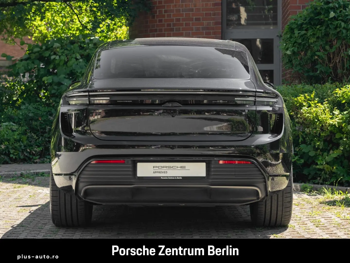 PORSCHE Macan Turbo Head-Up Surround-View Luftfederung