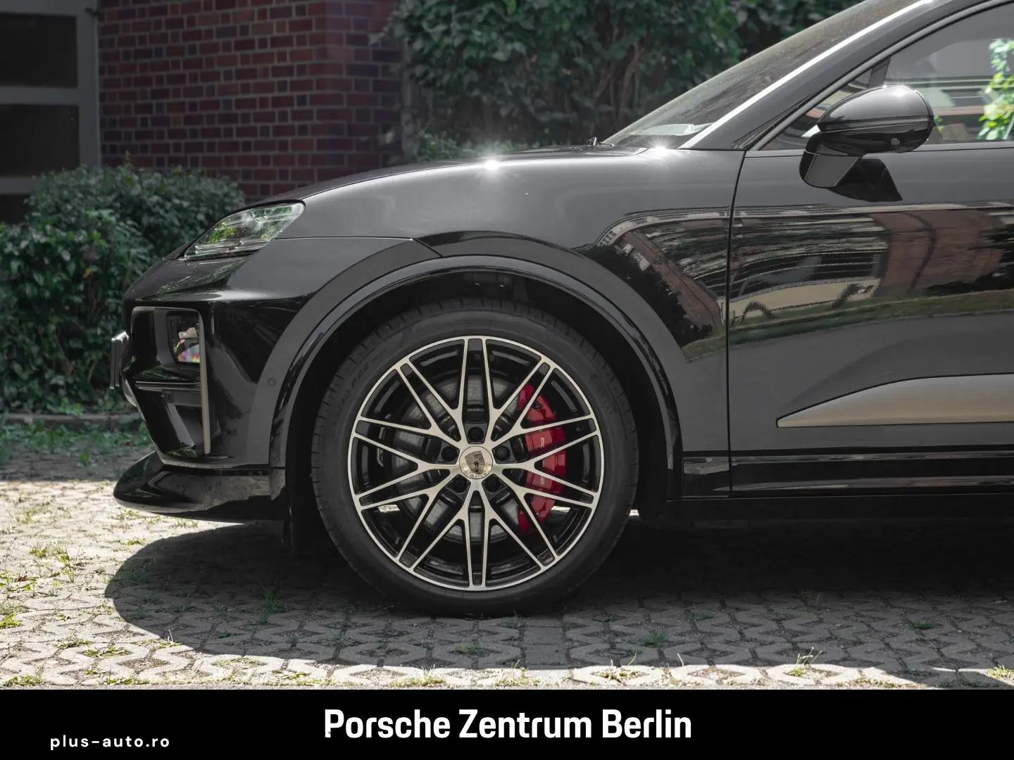 PORSCHE Macan Turbo Head-Up Surround-View Luftfederung