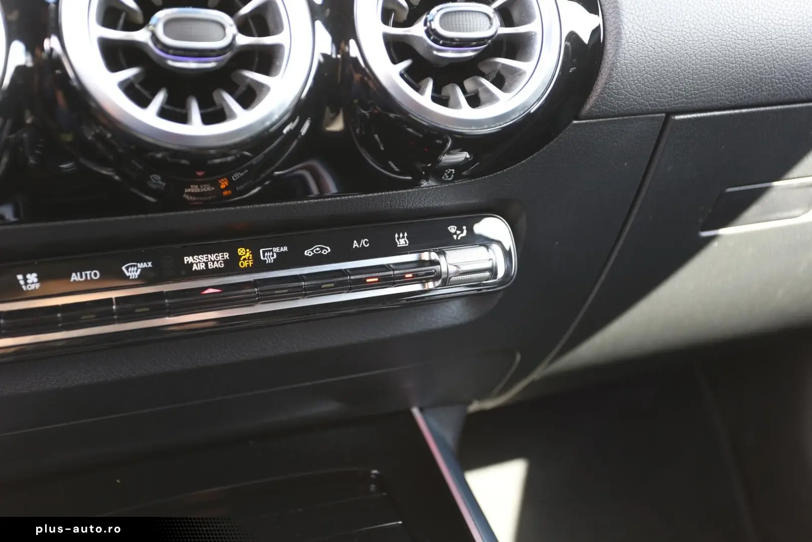 MERCEDES-BENZ GLA 250 e 3x AMG SPORT MBUX WIDE KEY S&hellip;