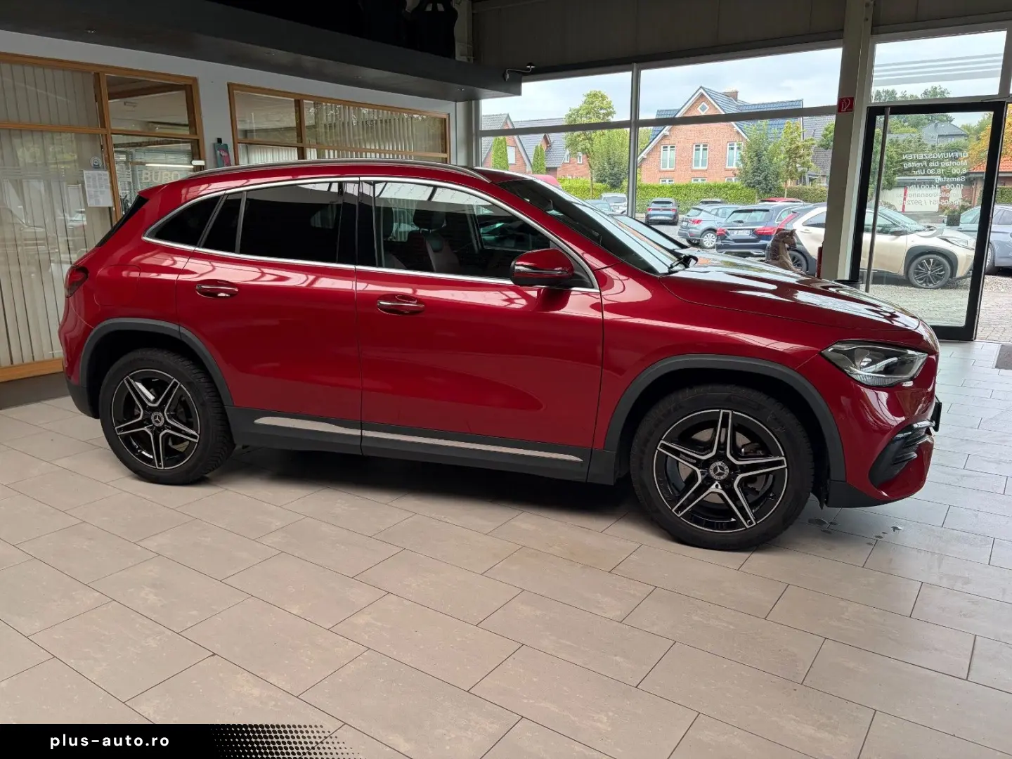 MERCEDES-BENZ GLA 250 e AMG-Line AHK DISTRO LEDER ST&hellip;