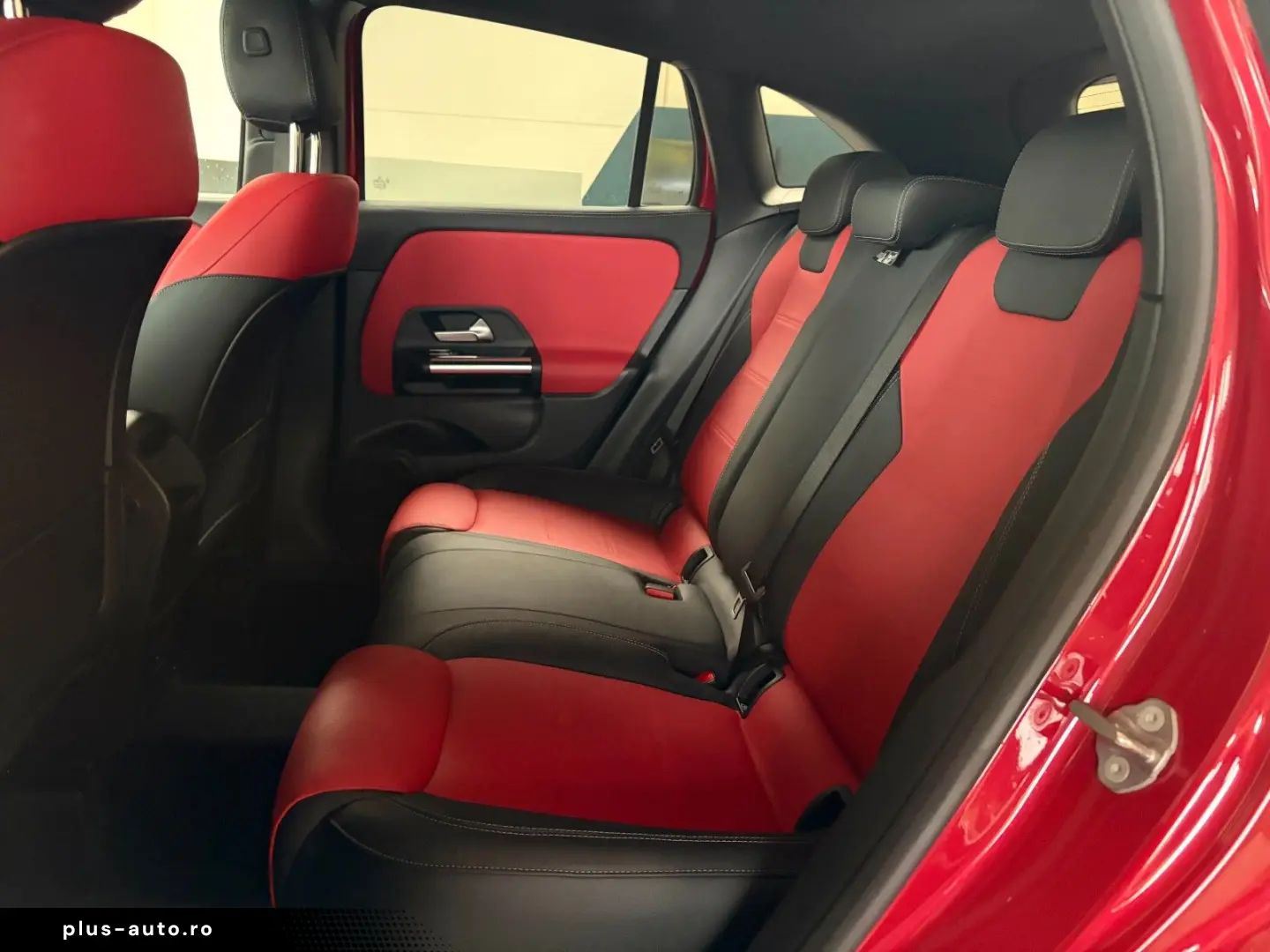 MERCEDES-BENZ GLA 250 e AMG-Line AHK DISTRO LEDER ST&hellip;