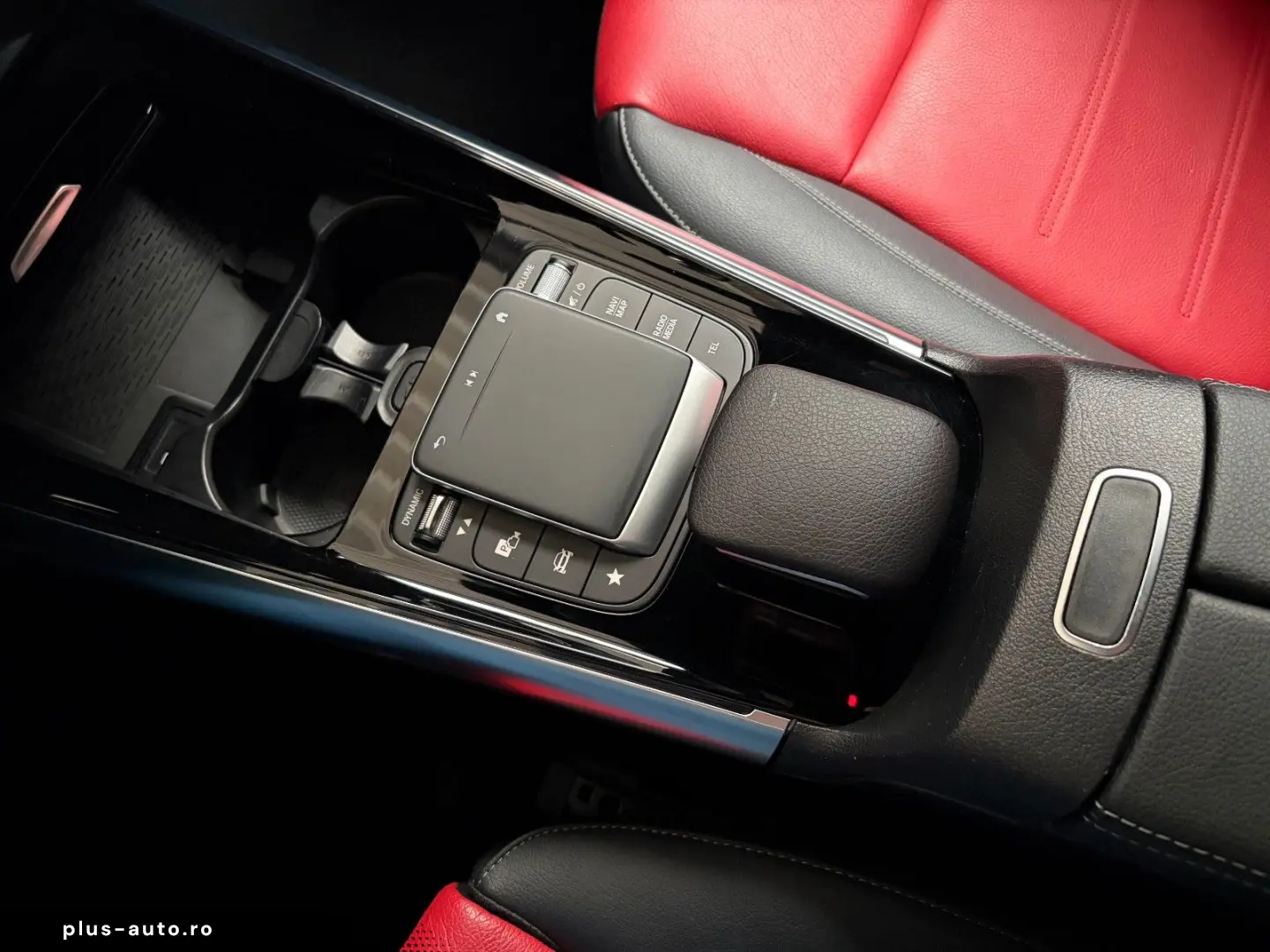 MERCEDES-BENZ GLA 250 e AMG-Line AHK DISTRO LEDER ST&hellip;
