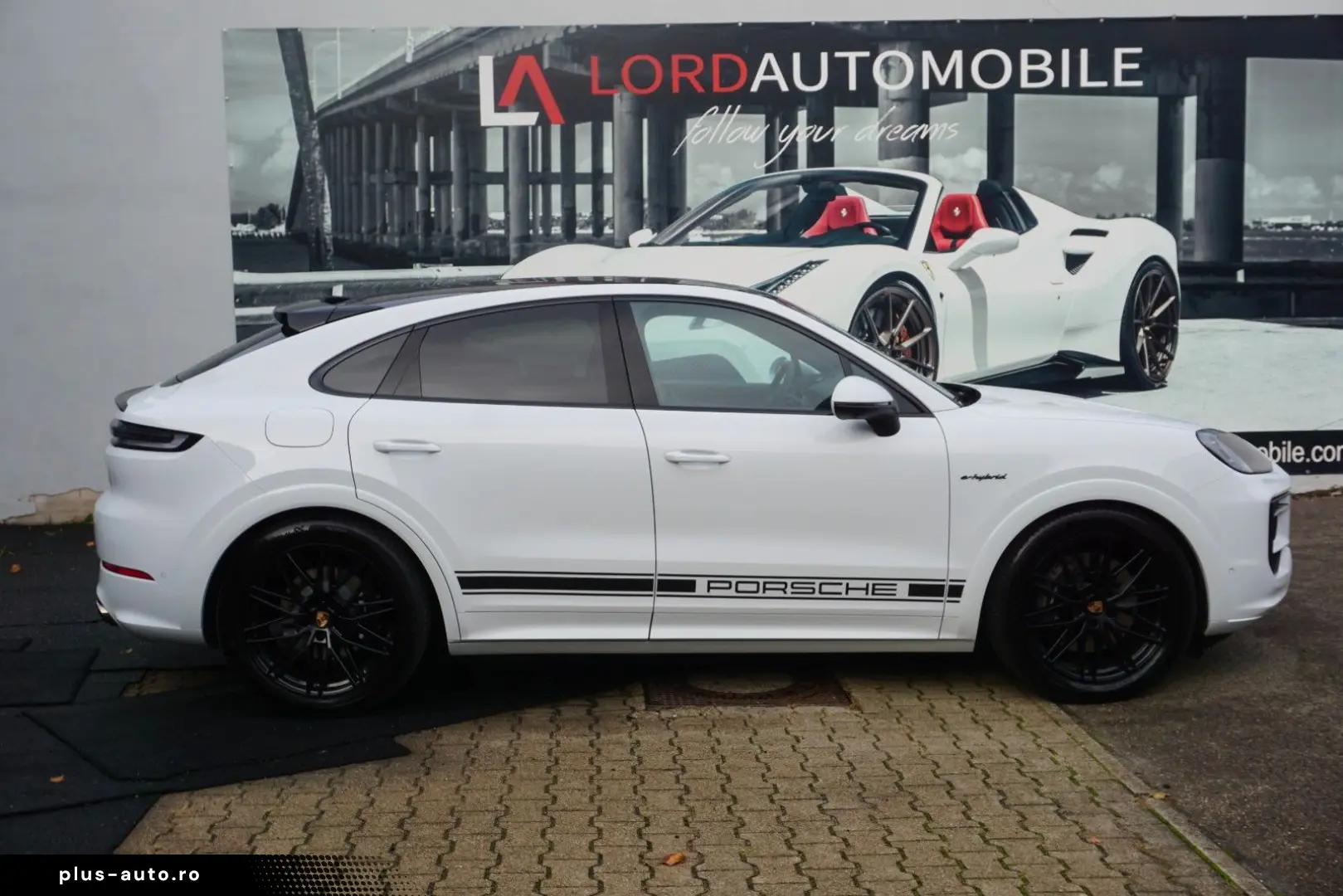 PORSCHE Cayenne Coupe E-Hybrid Sport Design Paket BOSE