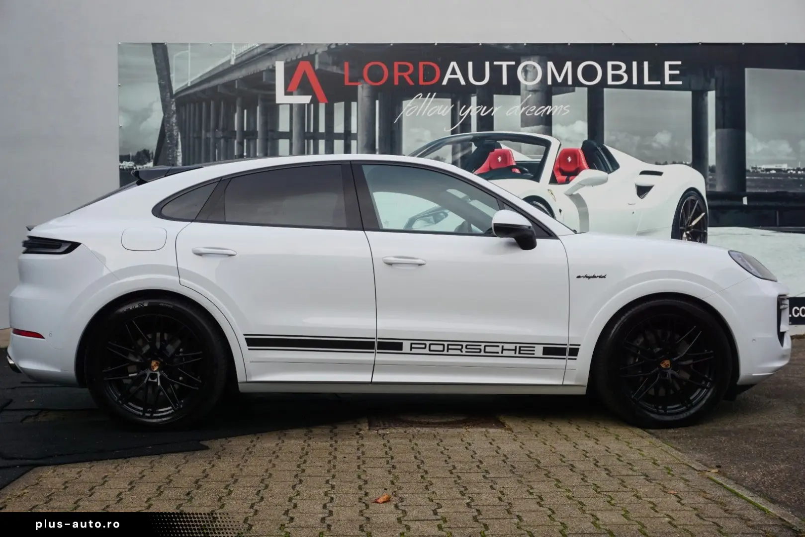 PORSCHE Cayenne Coupe E-Hybrid Sport Design Paket BOSE