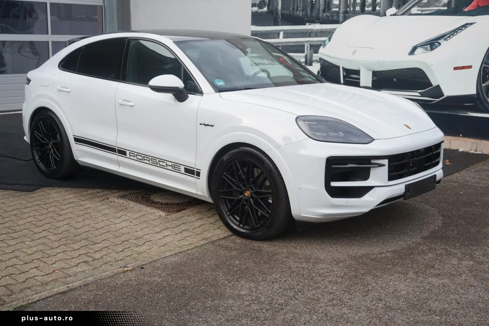 PORSCHE Cayenne Coupe E-Hybrid Sport Design Paket BOSE
