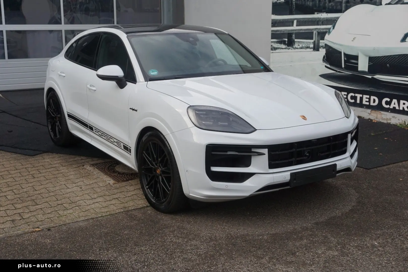 PORSCHE Cayenne Coupe E-Hybrid Sport Design Paket BOSE