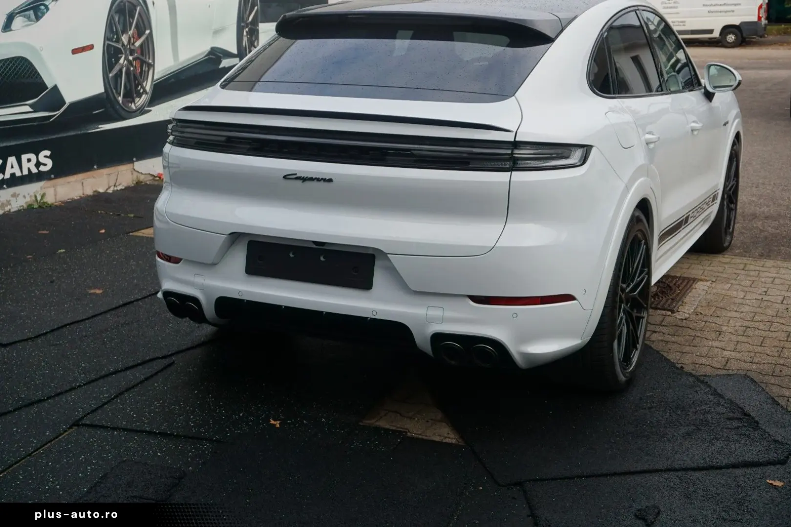 PORSCHE Cayenne Coupe E-Hybrid Sport Design Paket BOSE