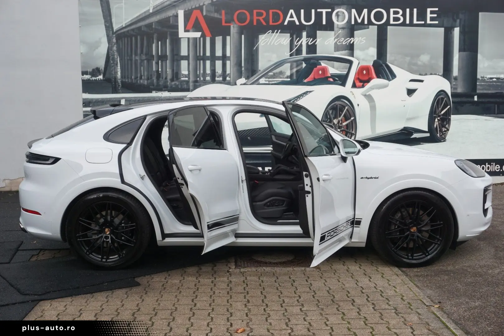 PORSCHE Cayenne Coupe E-Hybrid Sport Design Paket BOSE