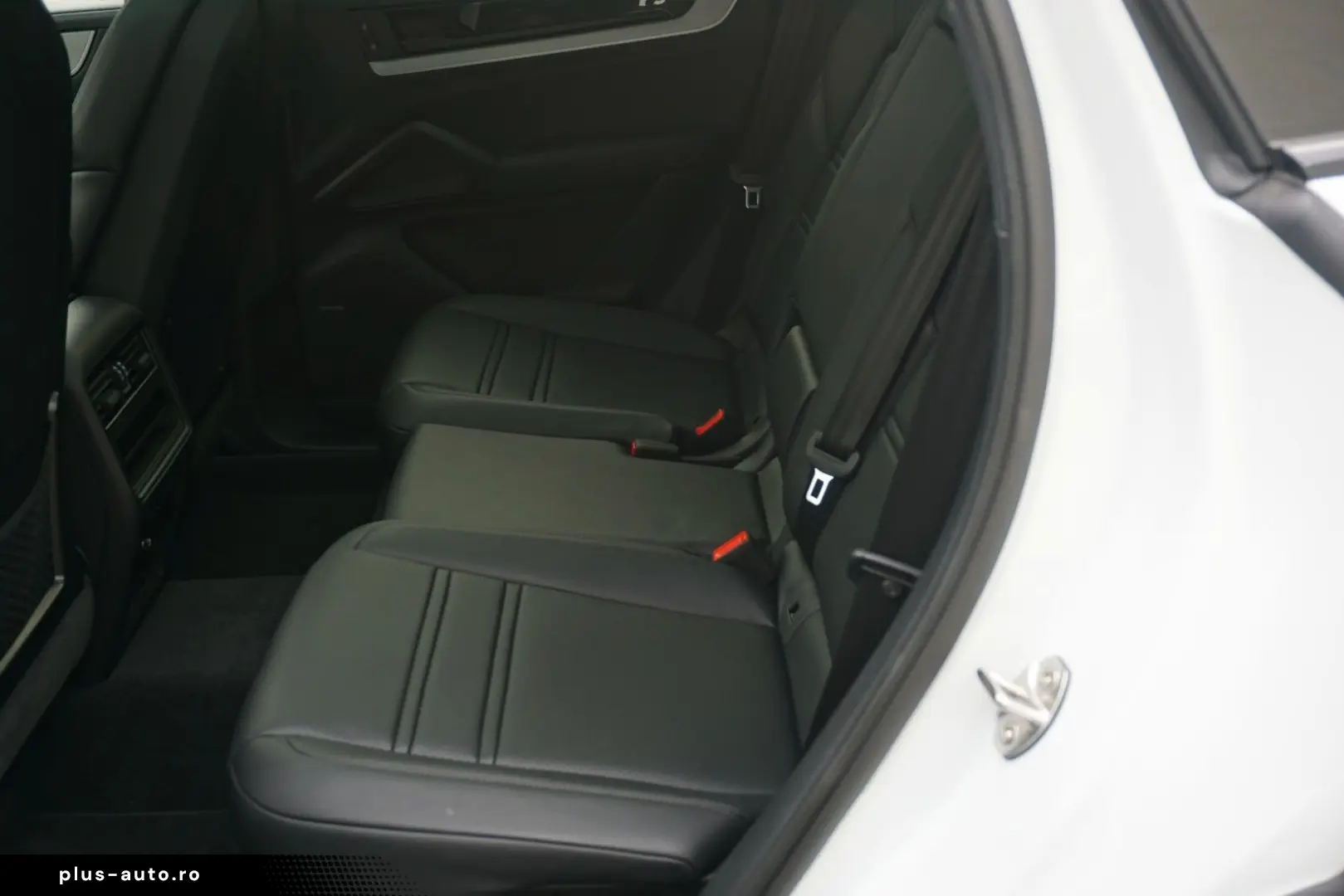 PORSCHE Cayenne Coupe E-Hybrid Sport Design Paket BOSE