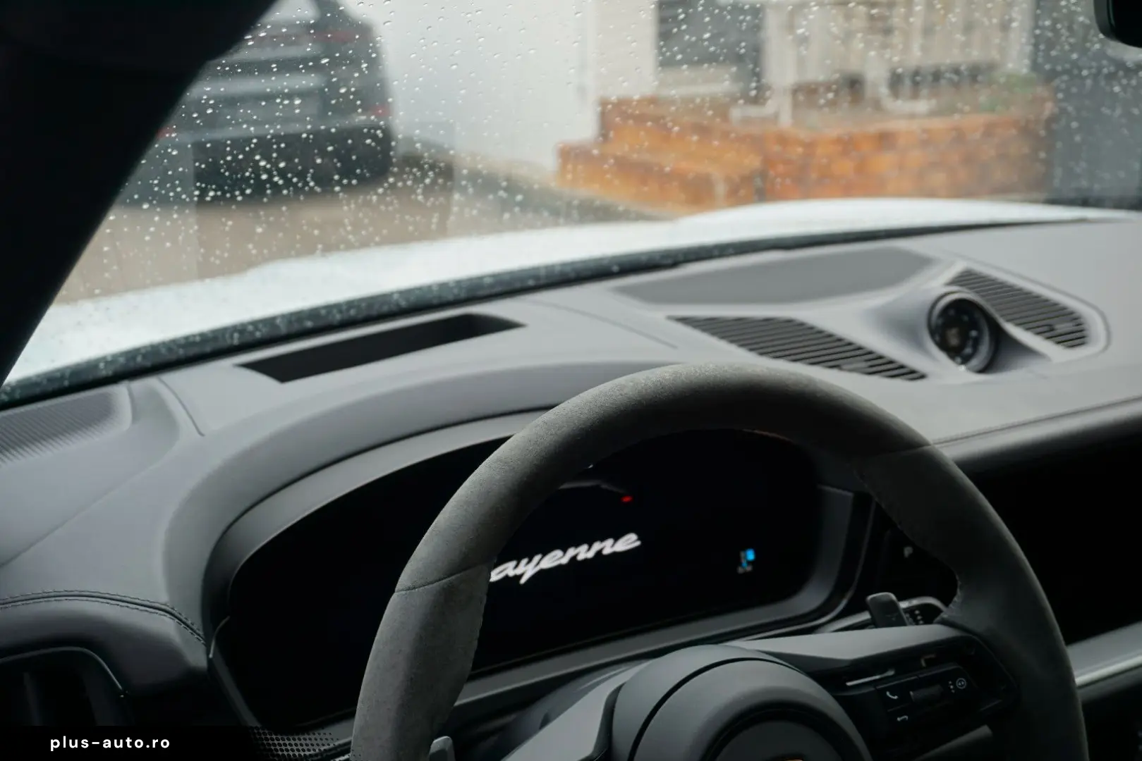 PORSCHE Cayenne Coupe E-Hybrid Sport Design Paket BOSE