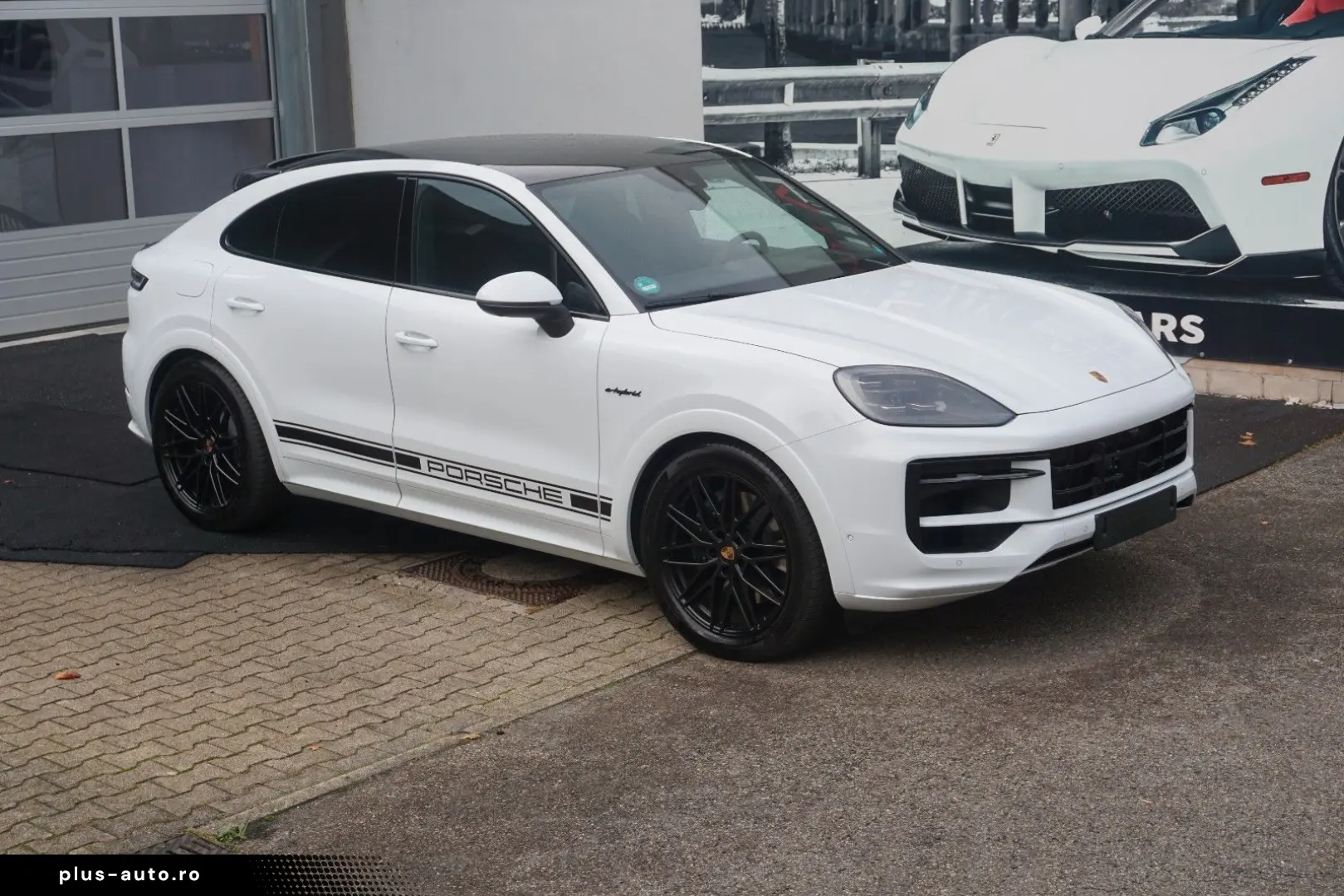 PORSCHE Cayenne Coupe E-Hybrid Sport Design Paket BOSE