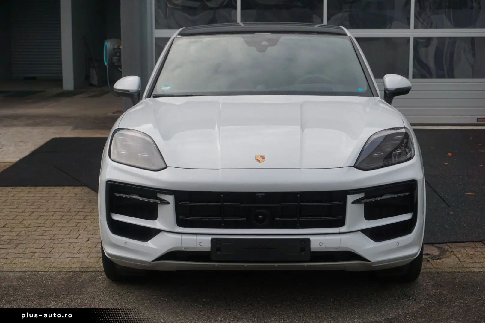 PORSCHE Cayenne Coupe E-Hybrid Sport Design Paket BOSE