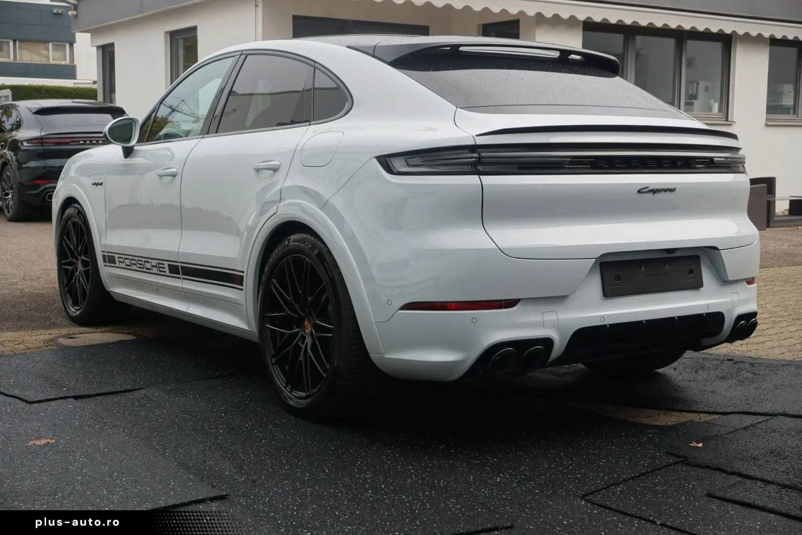 PORSCHE Cayenne Coupe E-Hybrid Sport Design Paket BOSE