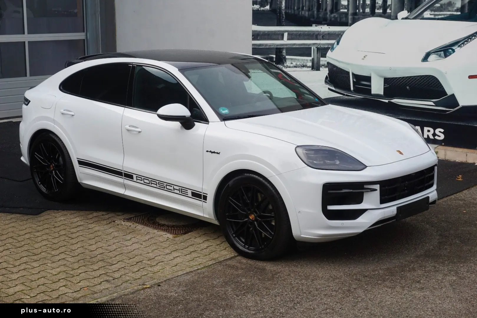 PORSCHE Cayenne Coupe E-Hybrid Sport Design Paket BOSE