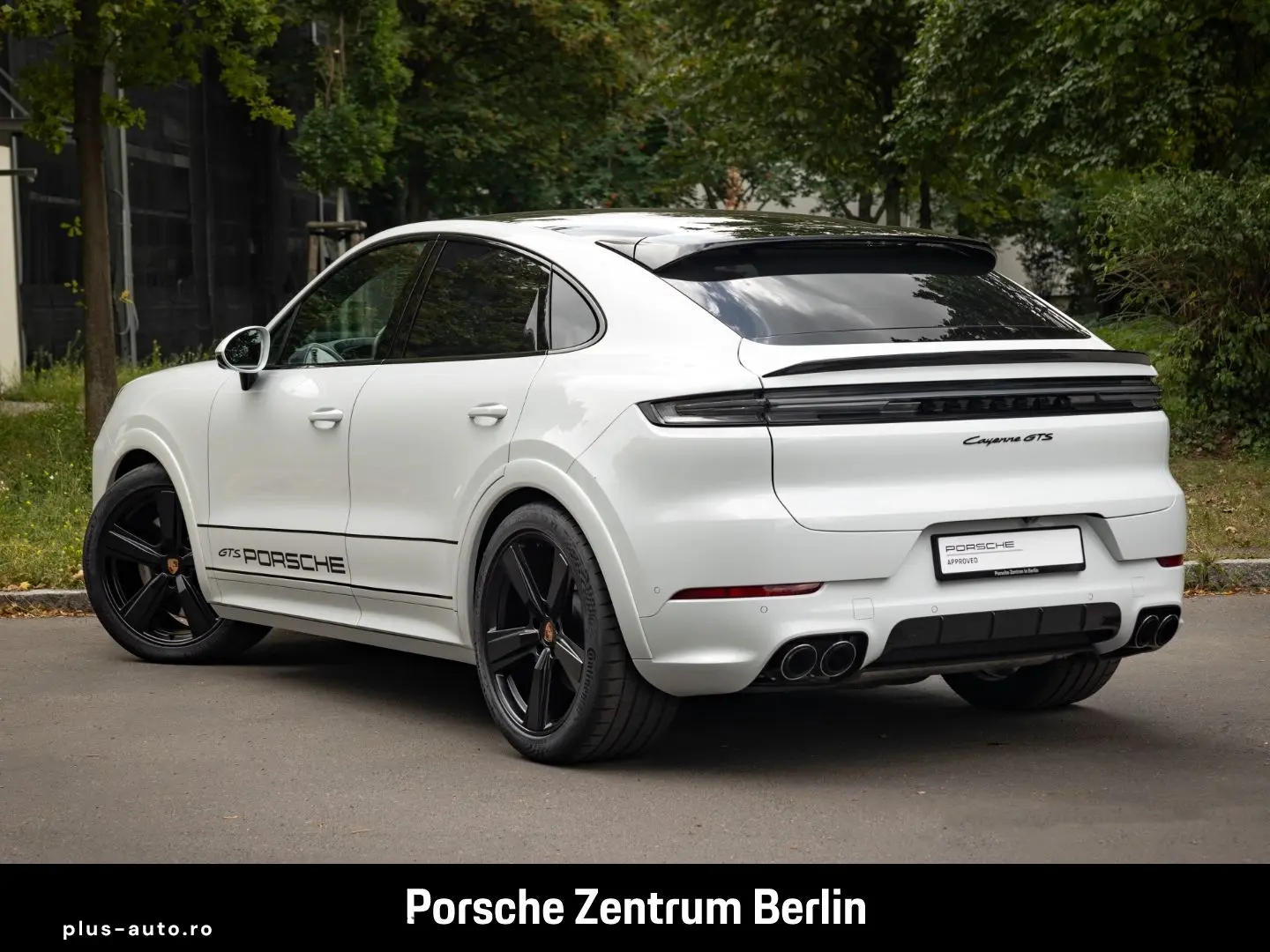 PORSCHE Cayenne GTS Coupe InnoDrive HA-Lenkung Head-Up