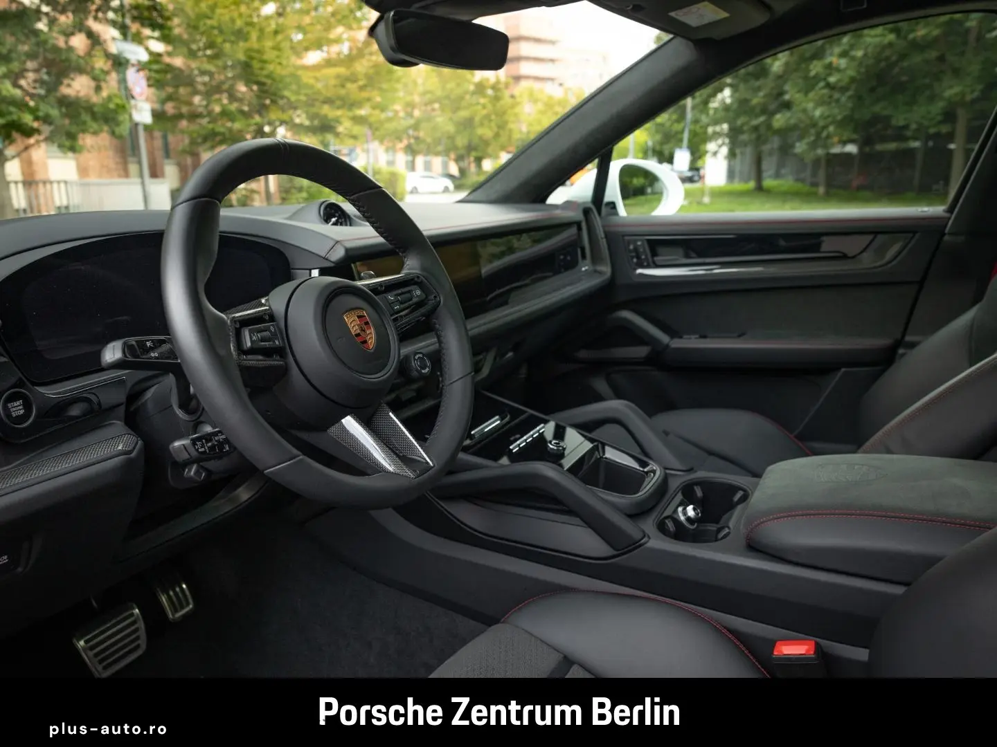 PORSCHE Cayenne GTS Coupe InnoDrive HA-Lenkung Head-Up