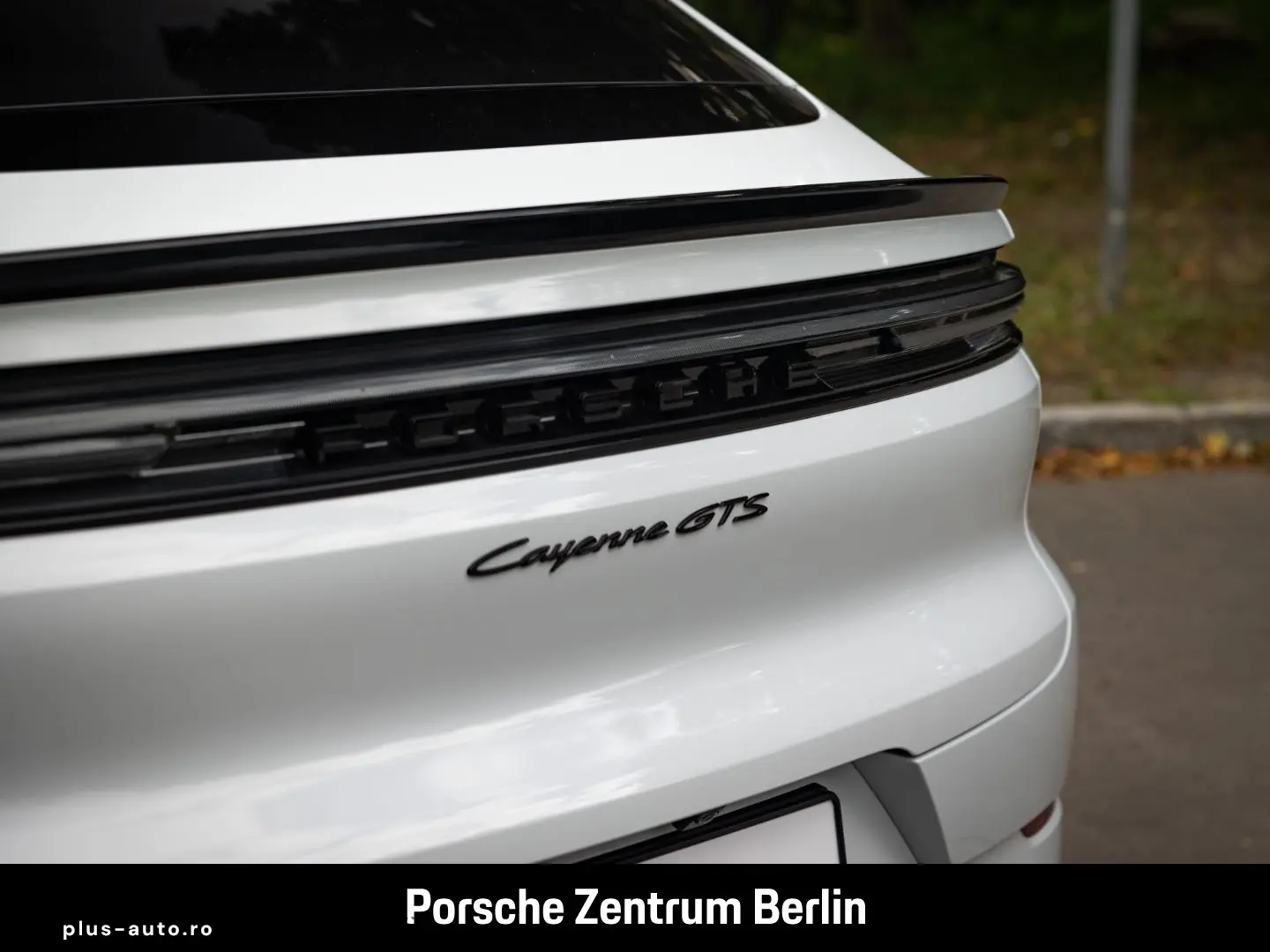 PORSCHE Cayenne GTS Coupe InnoDrive HA-Lenkung Head-Up