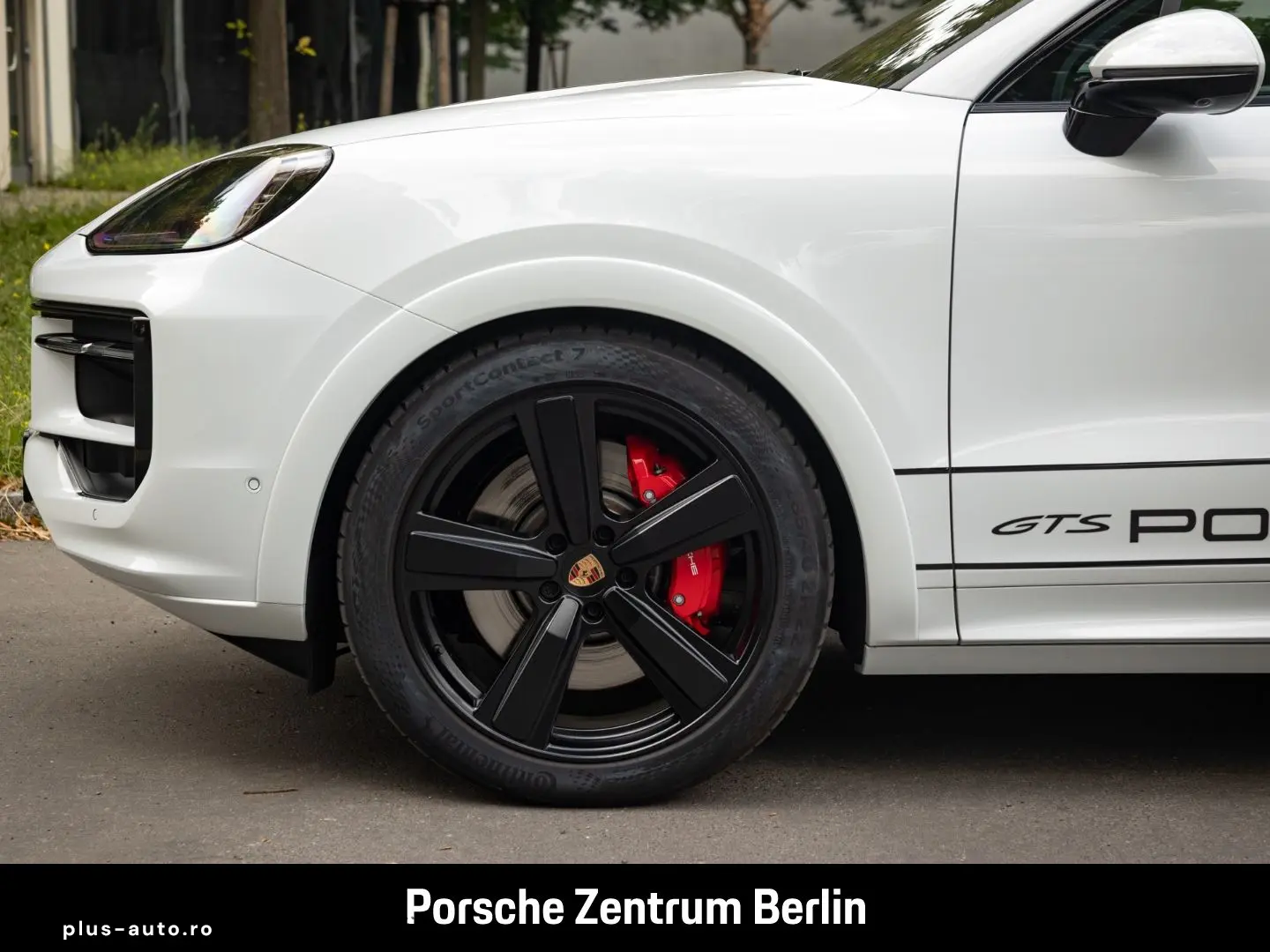 PORSCHE Cayenne GTS Coupe InnoDrive HA-Lenkung Head-Up