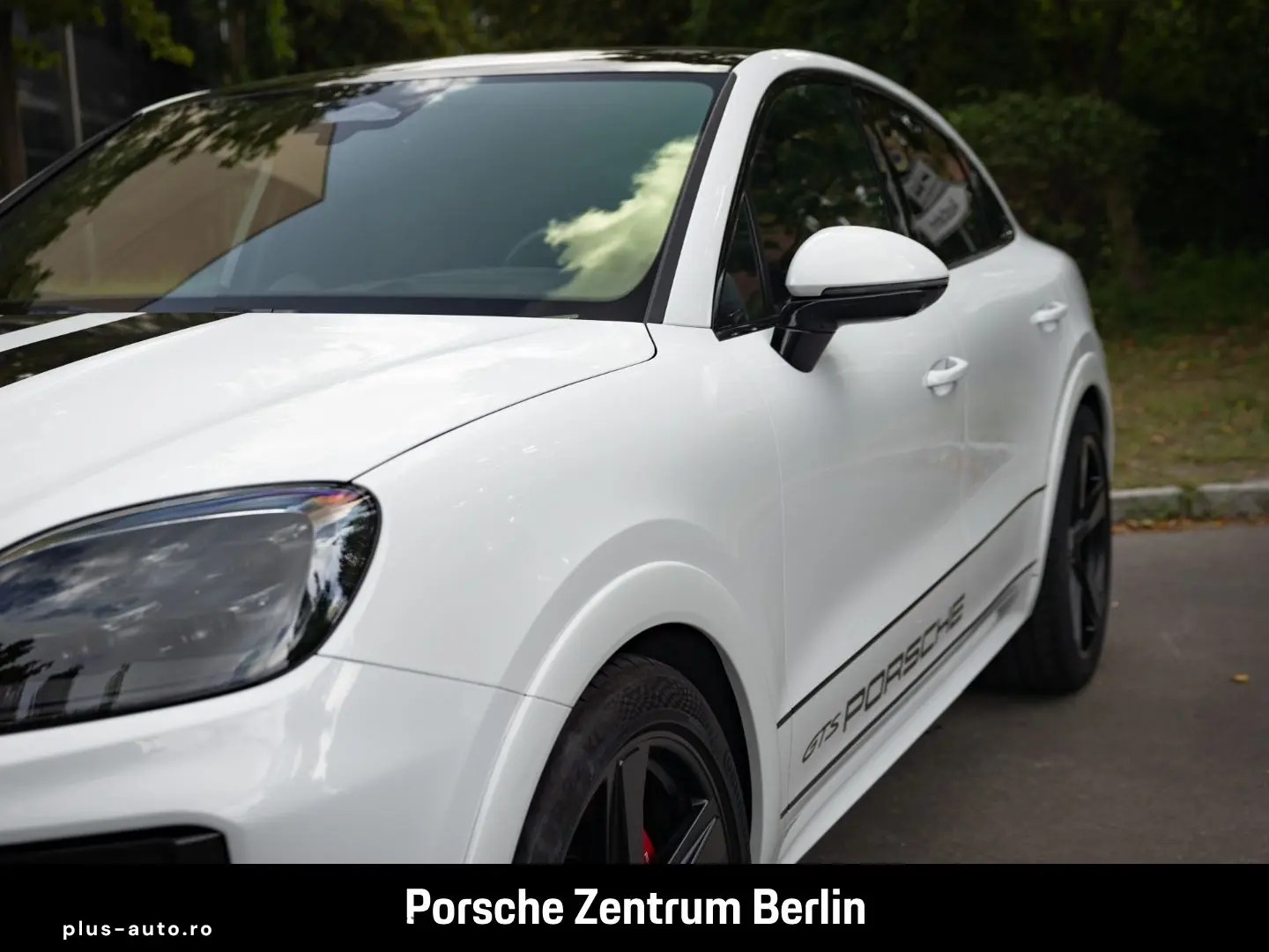 PORSCHE Cayenne GTS Coupe InnoDrive HA-Lenkung Head-Up