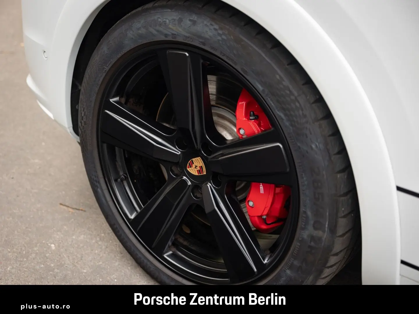 PORSCHE Cayenne GTS Coupe InnoDrive HA-Lenkung Head-Up
