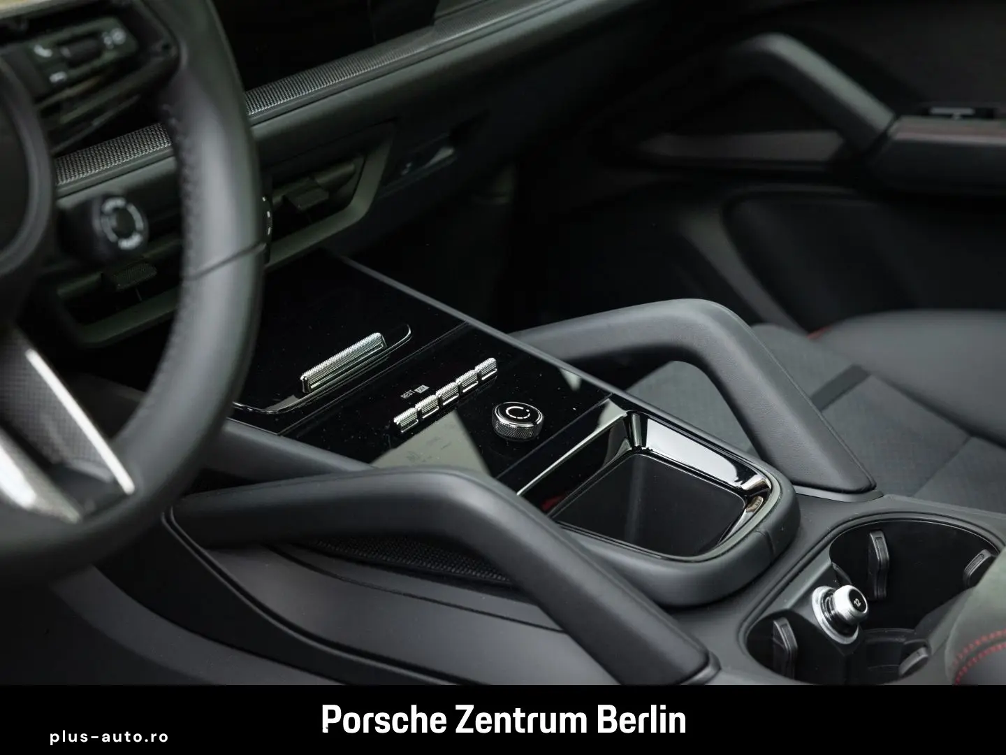 PORSCHE Cayenne GTS Coupe InnoDrive HA-Lenkung Head-Up