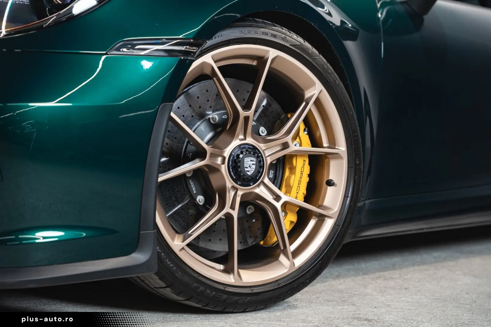 PORSCHE 992 GT3 Touring  FULL OPTION  PTS  CERAMIC